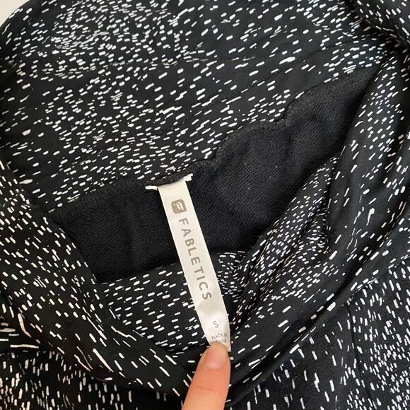 Fabletics Hamilton Speckled Crop Workout Pants - Picture 5 of 5